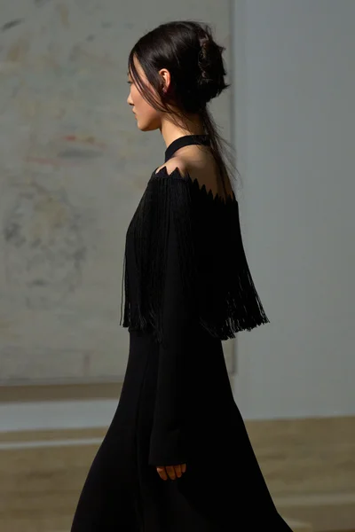 Look 46